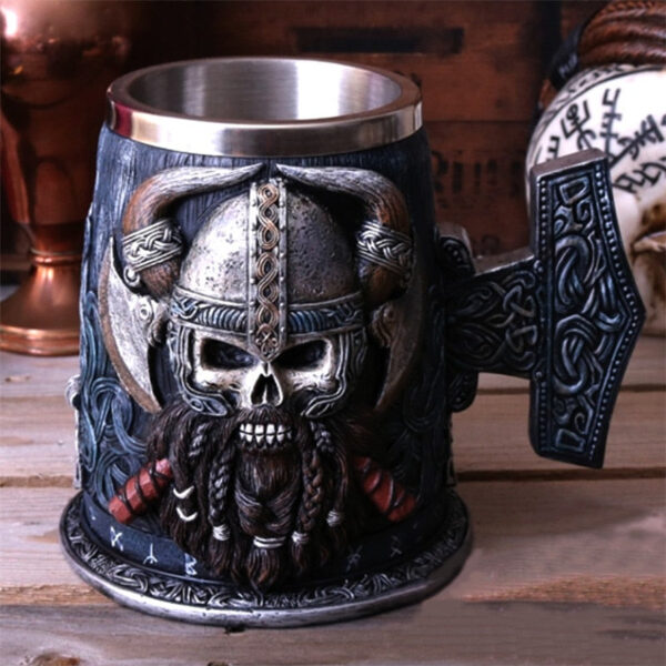 menilo Viking Style Rustic Beer Tankard – Durable Wooden Mug