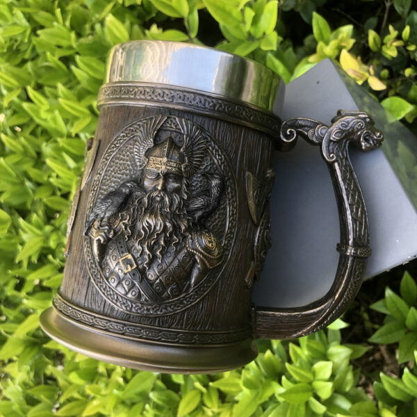 menilo Norse Heritage Viking Tankard – Rustic Wooden Beer Mug - Image 3