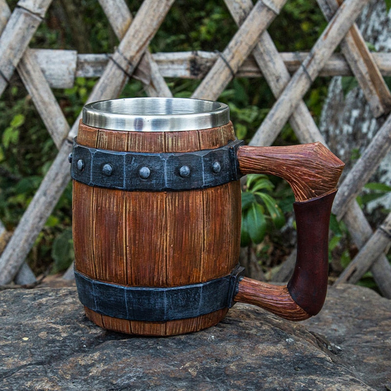 menilo Brotherhood Wooden Barrel Tankard – Rustic Handcrafted Beer Mug